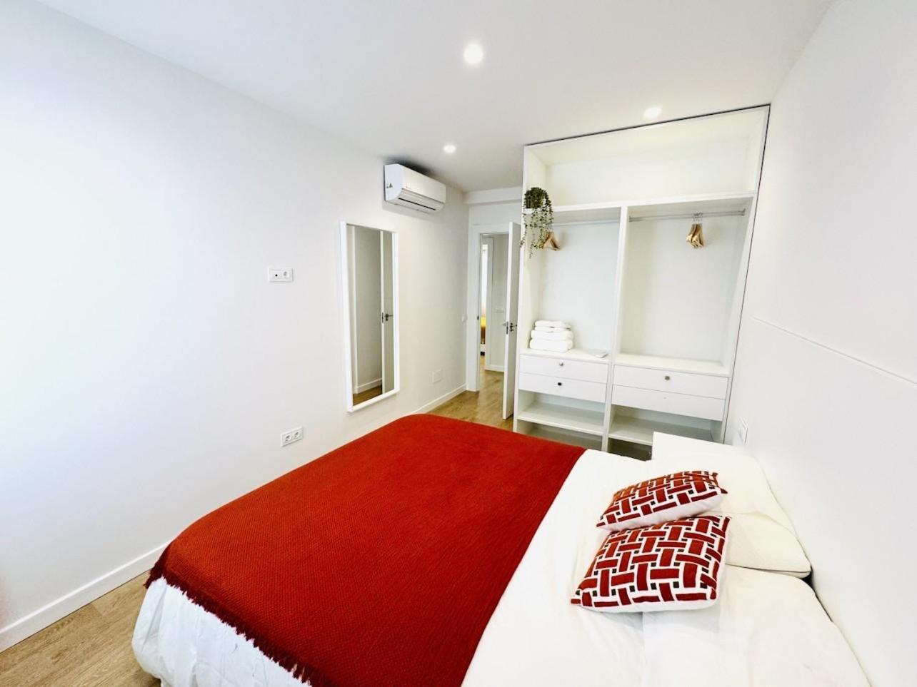 Family Apartment In The Malaga City Center Εξωτερικό φωτογραφία